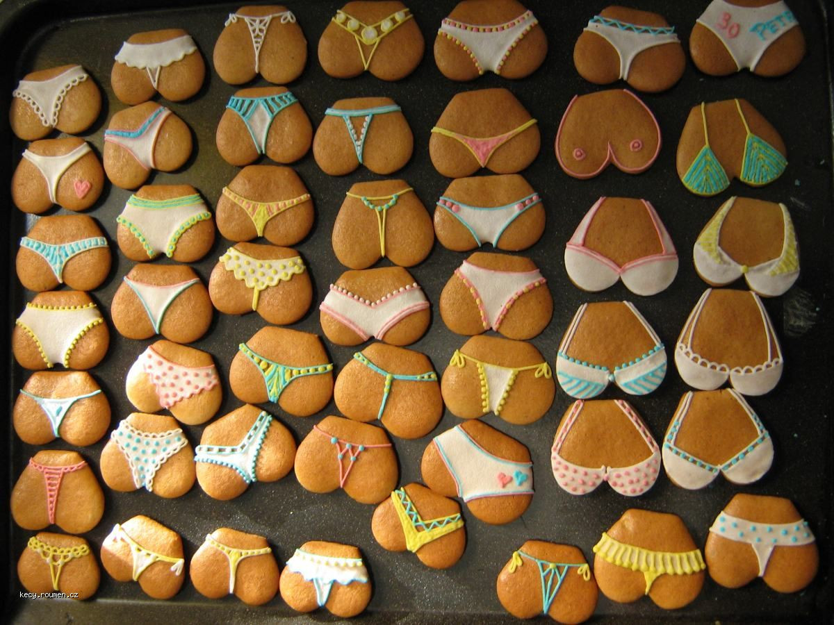 underwear thong panties bra cookies