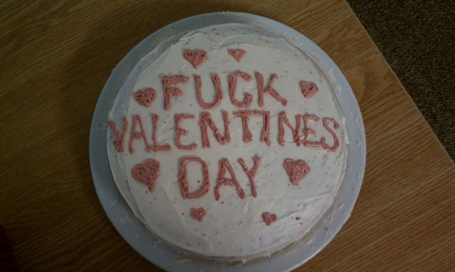 Forever Alone Valentines Day Cake 